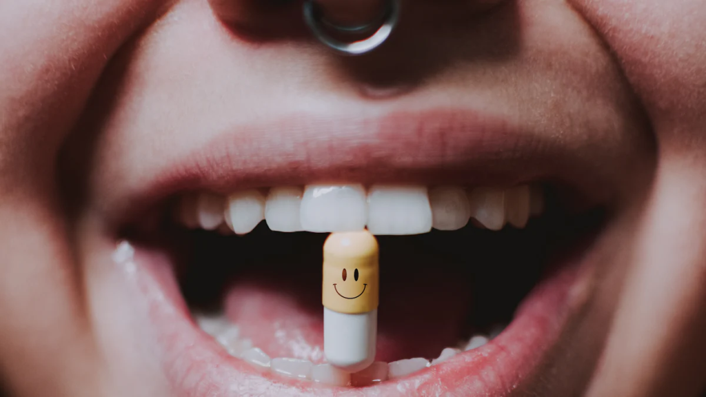 The Emotional Journey of Labret Piercing and Lip Jewelry Care - GPF Jewelry