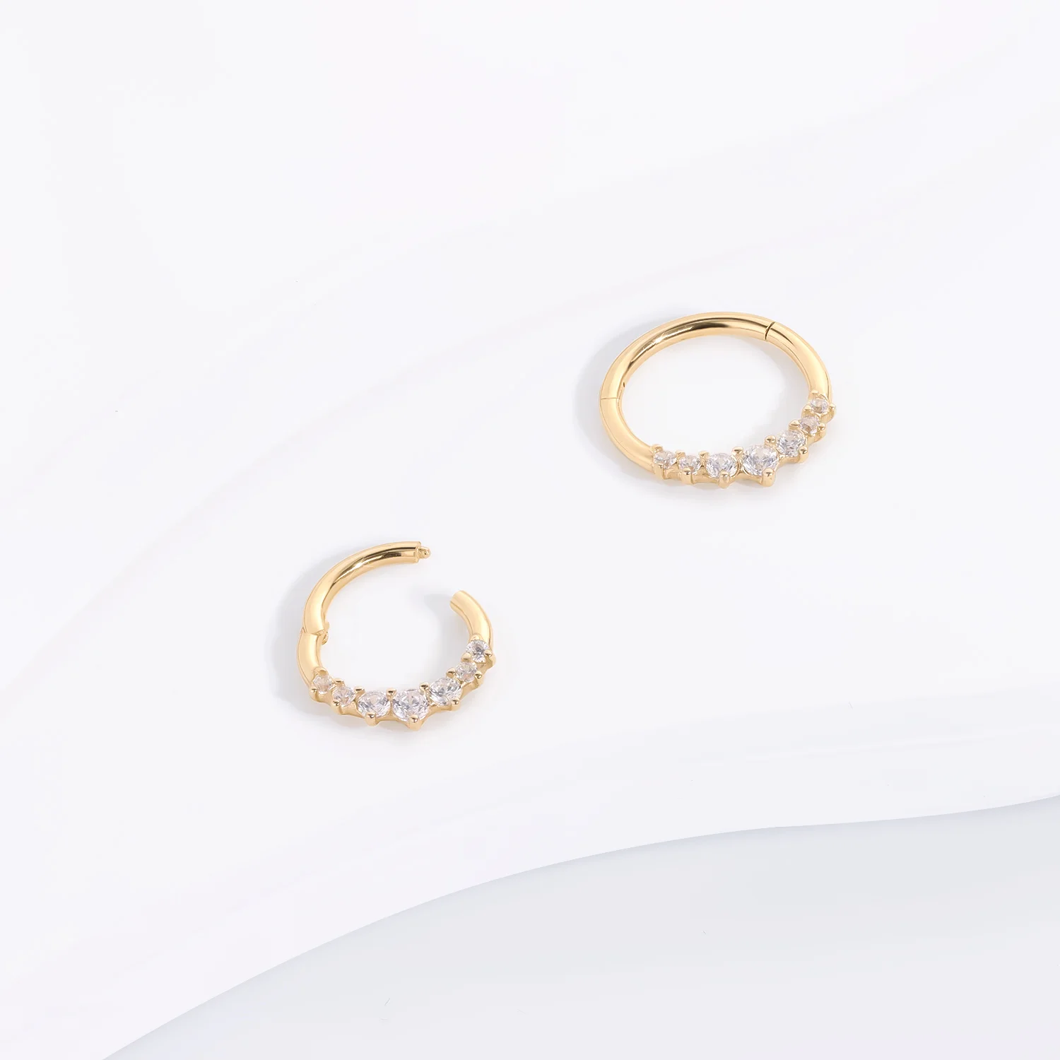 prong clicker hoop ring